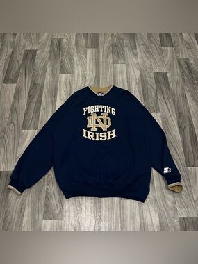 SIZE XL MENS STARTER 90’s NOTRE DAME FIGHTING IRISH EMBROIDERED CREWNECK